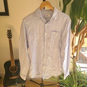 Gap Linen button up long sleeve shirt white blue stripes size medium